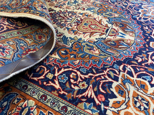 Fine Hand-Knotted Persian Sarouq Ghiasabad Carpet