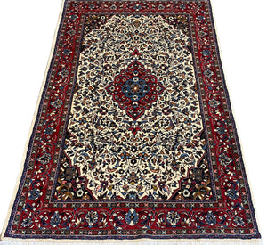 Fine Hand-Knotted Persian Sarouq Ghiasabad Carpet