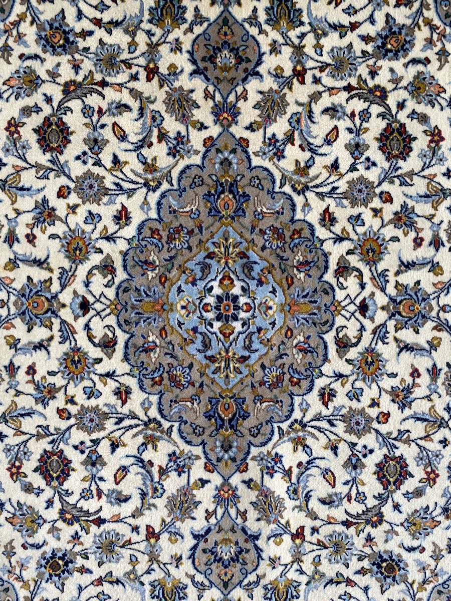 Superfine Hand-Knotted Persian Kashan Carpet
