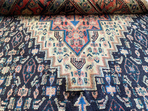 Handmade Tribal Persian Senneh Sanandaj Rug