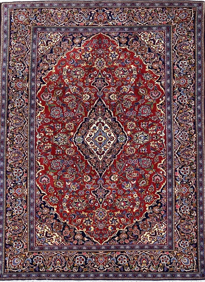 Fine Hand-Knotted Persian Kashan Carpet