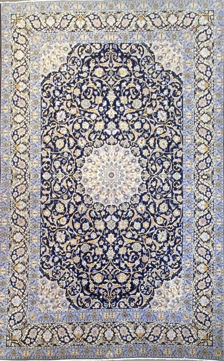 Fine Hand-Knotted Royal Persian Kashan Carpet