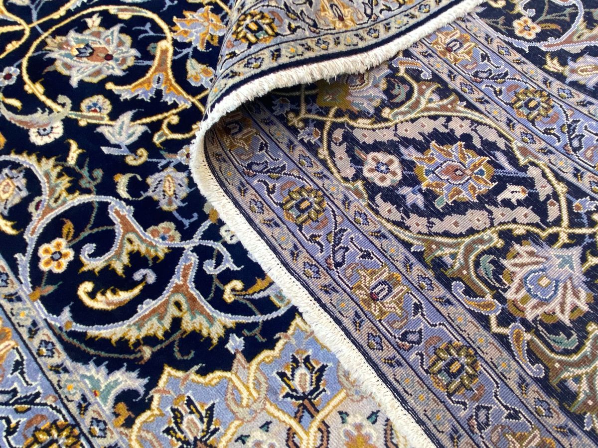 Fine Hand-Knotted Royal Persian Kashan Carpet