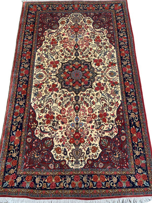 Superfine Hand-Knotted Persian Bidjar Rug