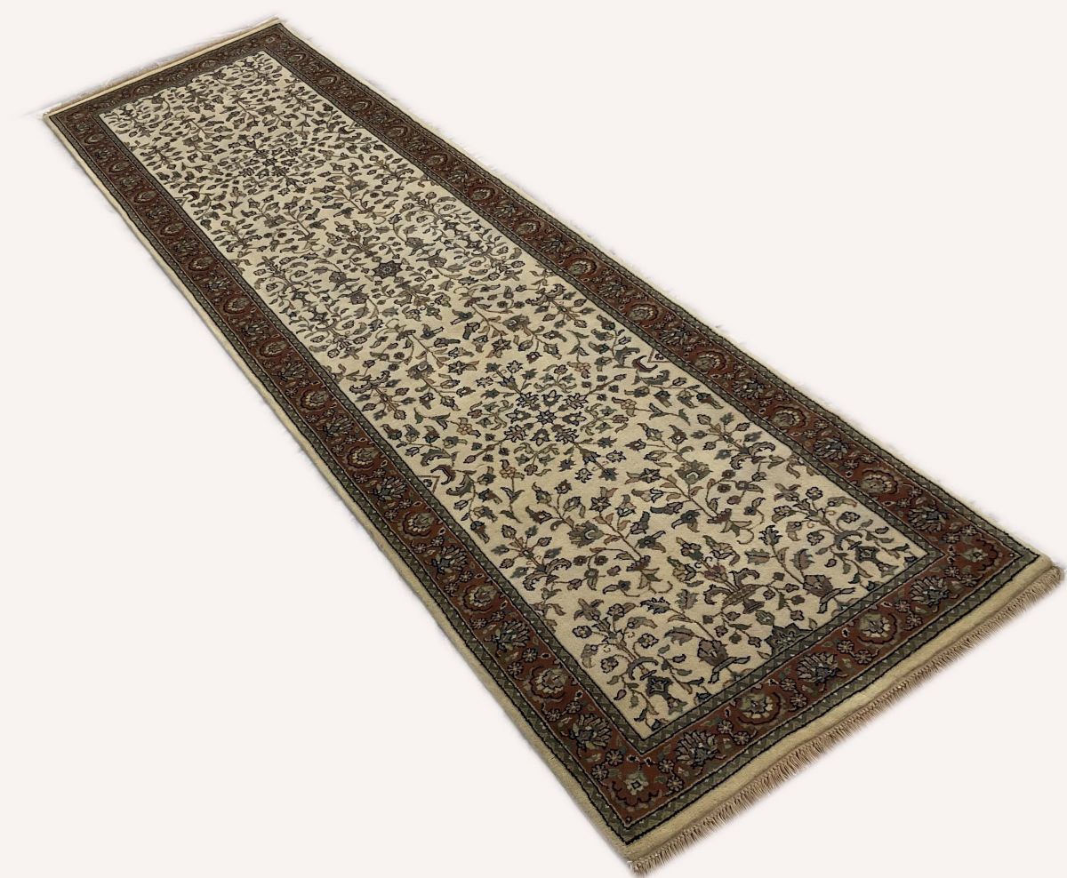 Traditional Hand-Woven Sarouq Runner