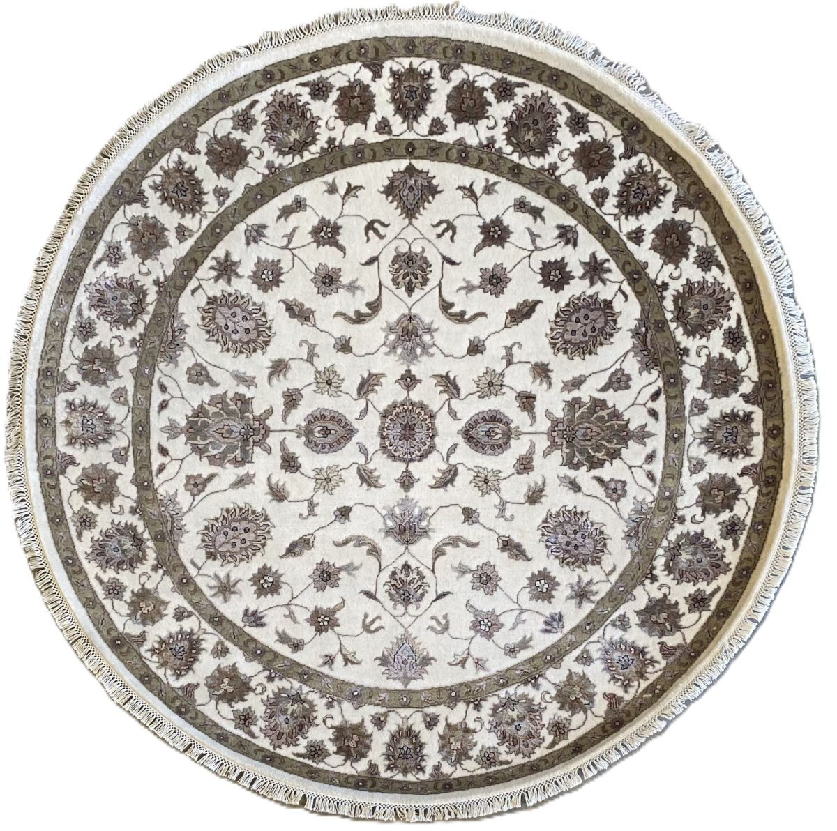 Fine Hand-Woven Persian Tabriz Design Carpet