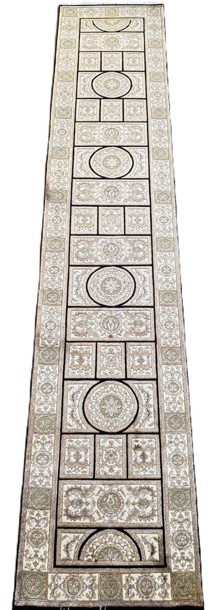 Hand-Woven Imperial Design Hall Runner