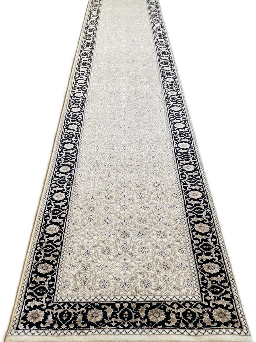 Hand-Woven Herati Design Hall Runner