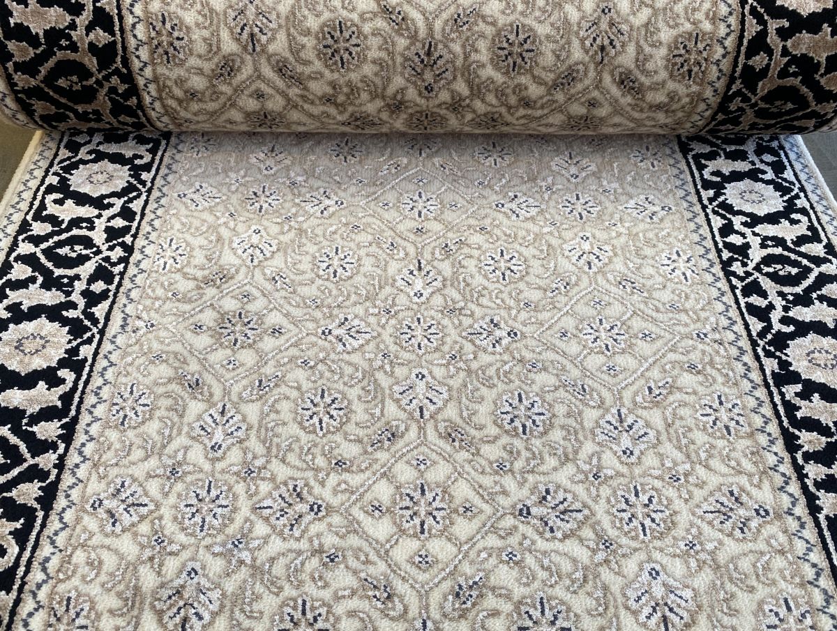 Hand-Woven Herati Design Hall Runner