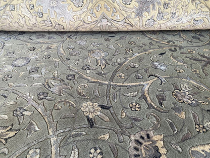 Fine Hand-Knotted Jaipur Isfahan Carpet