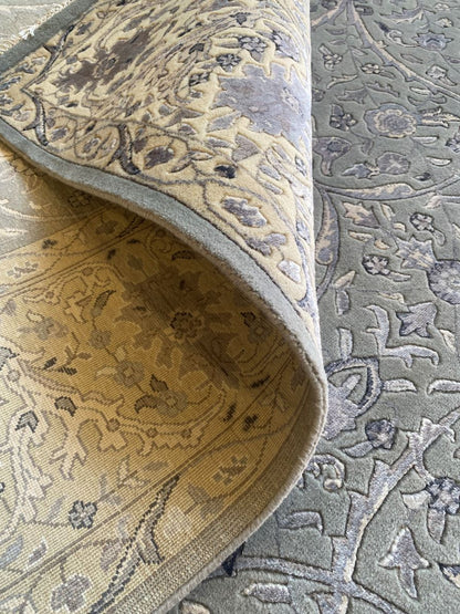 Fine Hand-Knotted Jaipur Isfahan Carpet