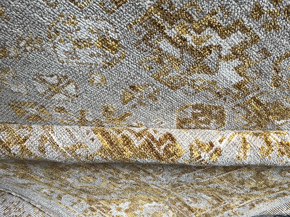 Hand-Woven Modern Ushak Collection