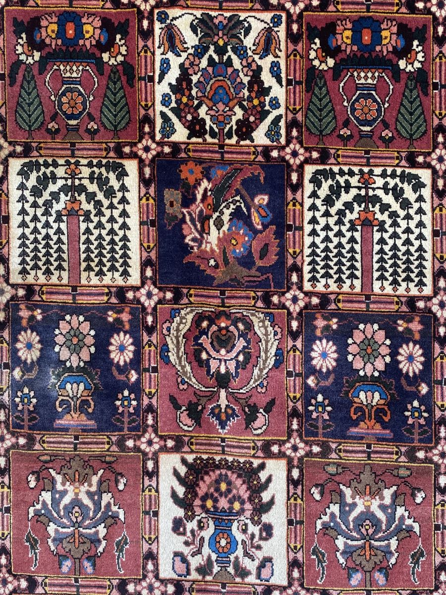 Fine Hand-Knotted Tribal Persian Bakhtiar Chahalshotor Rug