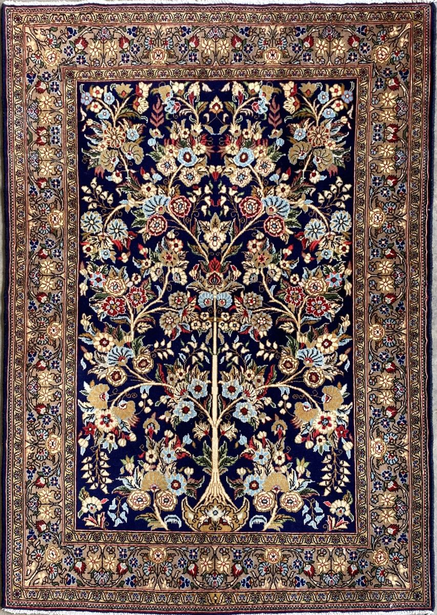 Fine Hand-Knotted Persian Qum Carpet