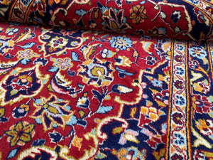 Hand-Knotted Persian Kashan Rug