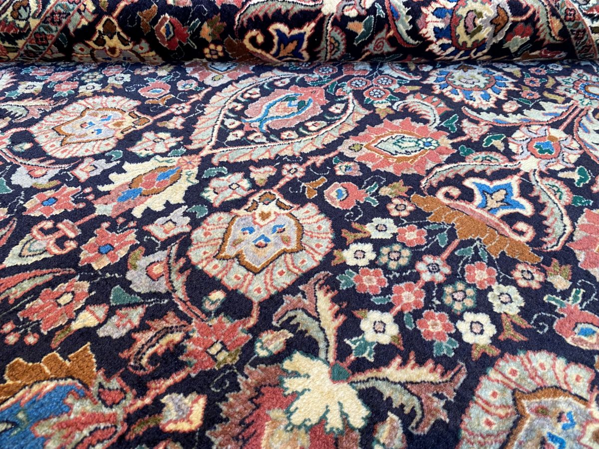 Superfine Hand-Knotted Persian Bidjar Tekkab Carpet