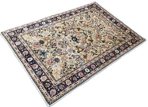 Fine Hand-Knotted Persian Bidjar Rug