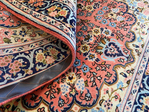 Fine Hand-Knotted Persian Bidjar Carpet