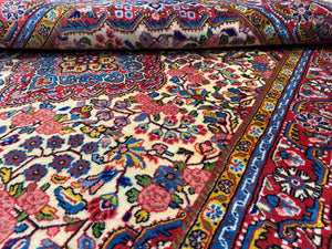 Fine Hand-Knotted Persian Jozan Teyme Carpet