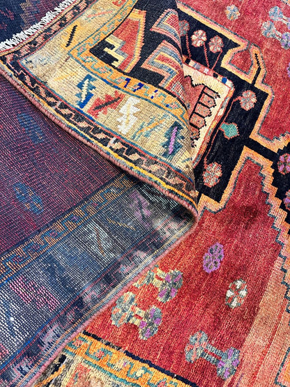 Hand-Knotted Tribal Persian Kohi Rug