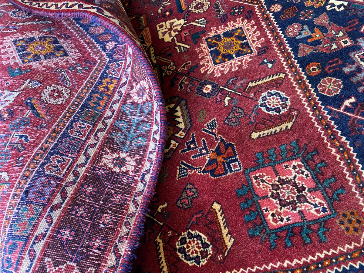 Fine Hand-Knotted Nomadic Persian Qashqaie Rug