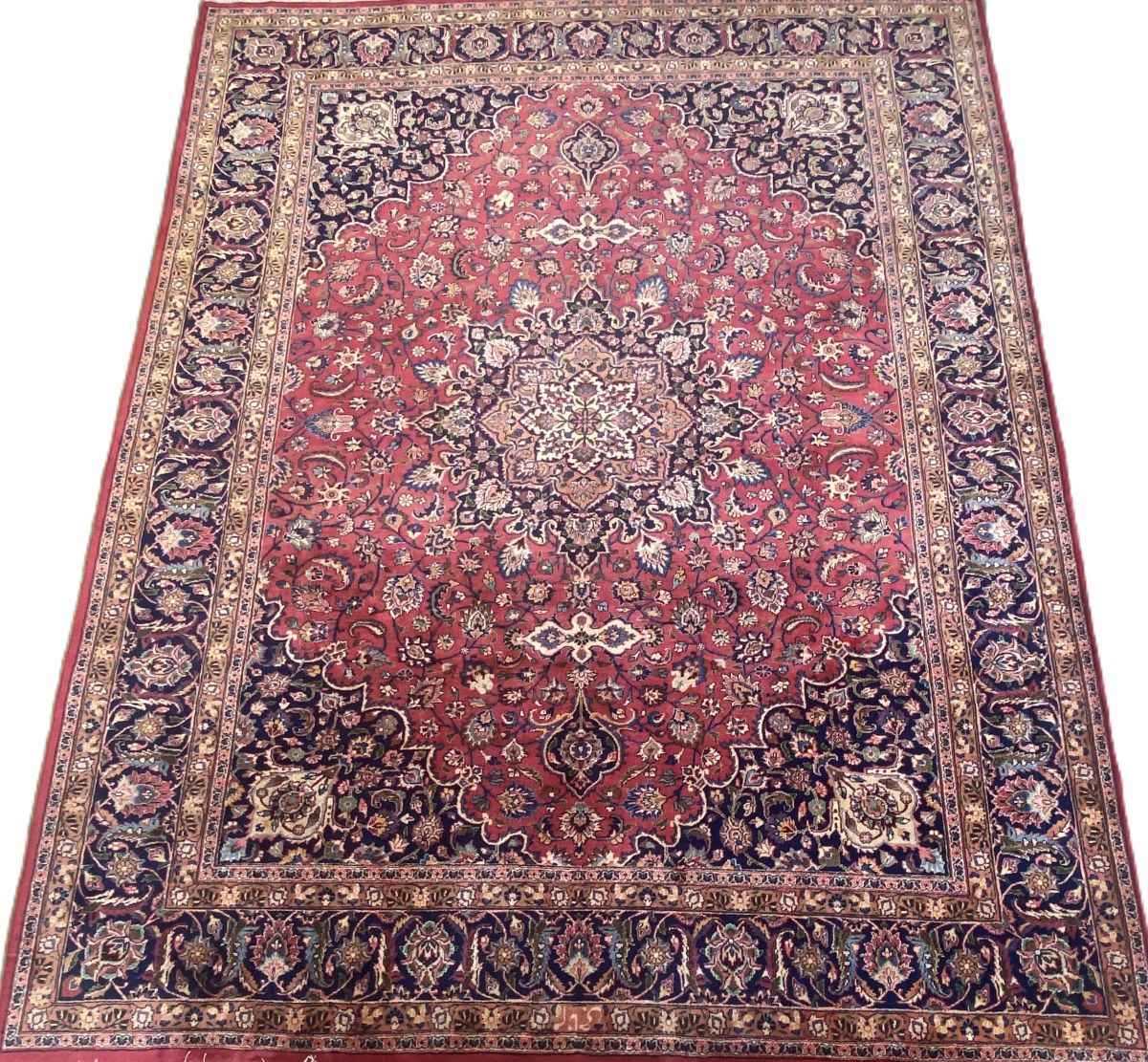 Fine Hand-Knotted Persian Mashhad Carpet