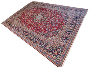 Hand-Knotted Persian Kashan Carpet