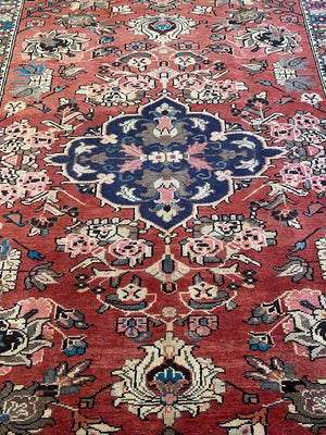 Handmade Tribal Persian Bakhtiar Faridan Rug