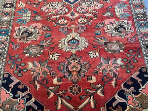 Handmade Tribal Persian Bakhtiar Faridan Rug